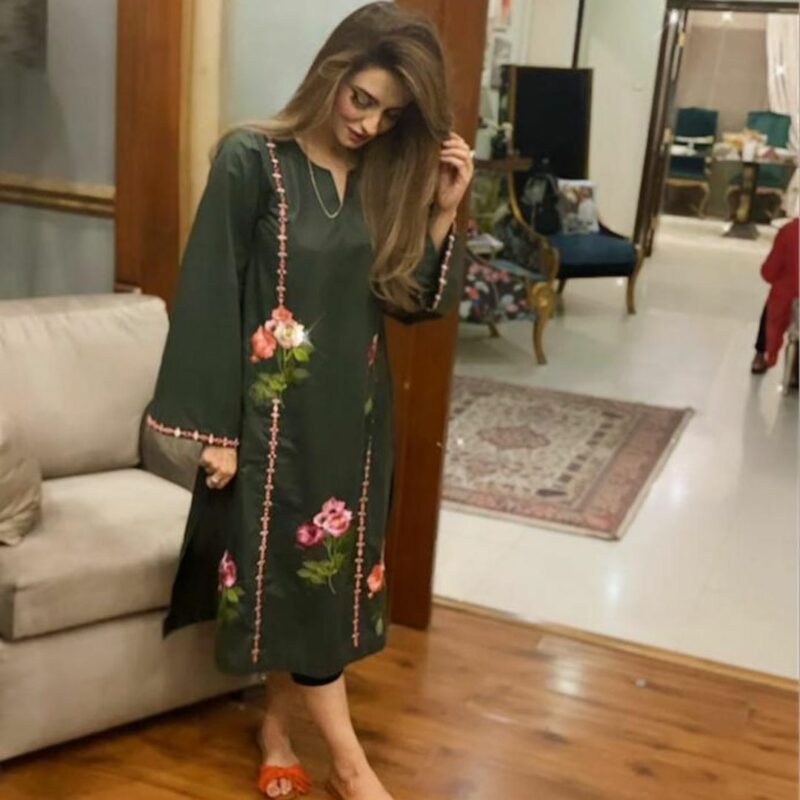 Dark Green Thread and Mirror Embroidered Cotton Kurta and Pant Set