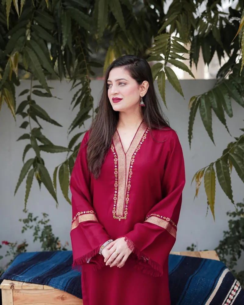 Buy Pink and Red Woolen Kurti With Pant Set for Women Online